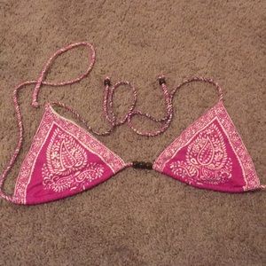 Victoria's Secret pink, patterned, swimsuit top!